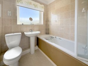 Family Bathroom- click for photo gallery